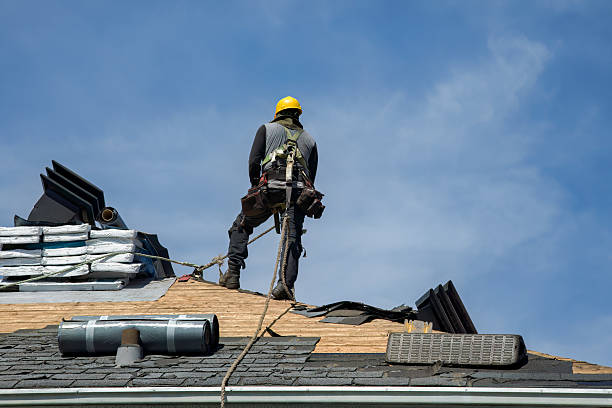 Professional Roofing technician working in Lowell, OH